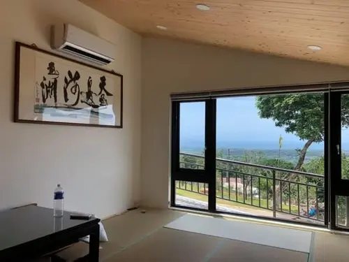 工程實績 | 北新莊 | 山中小木屋 頂級景觀外推隔音窗  |產品介紹|隔音窗.摺疊門|｜隔音氣密窗